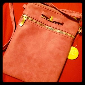 BNWT URBAN ENERGY PINK PURSE
